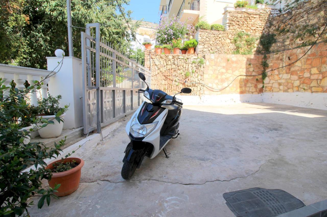 Lengu Holidays Houses Saranda Kültér fotó