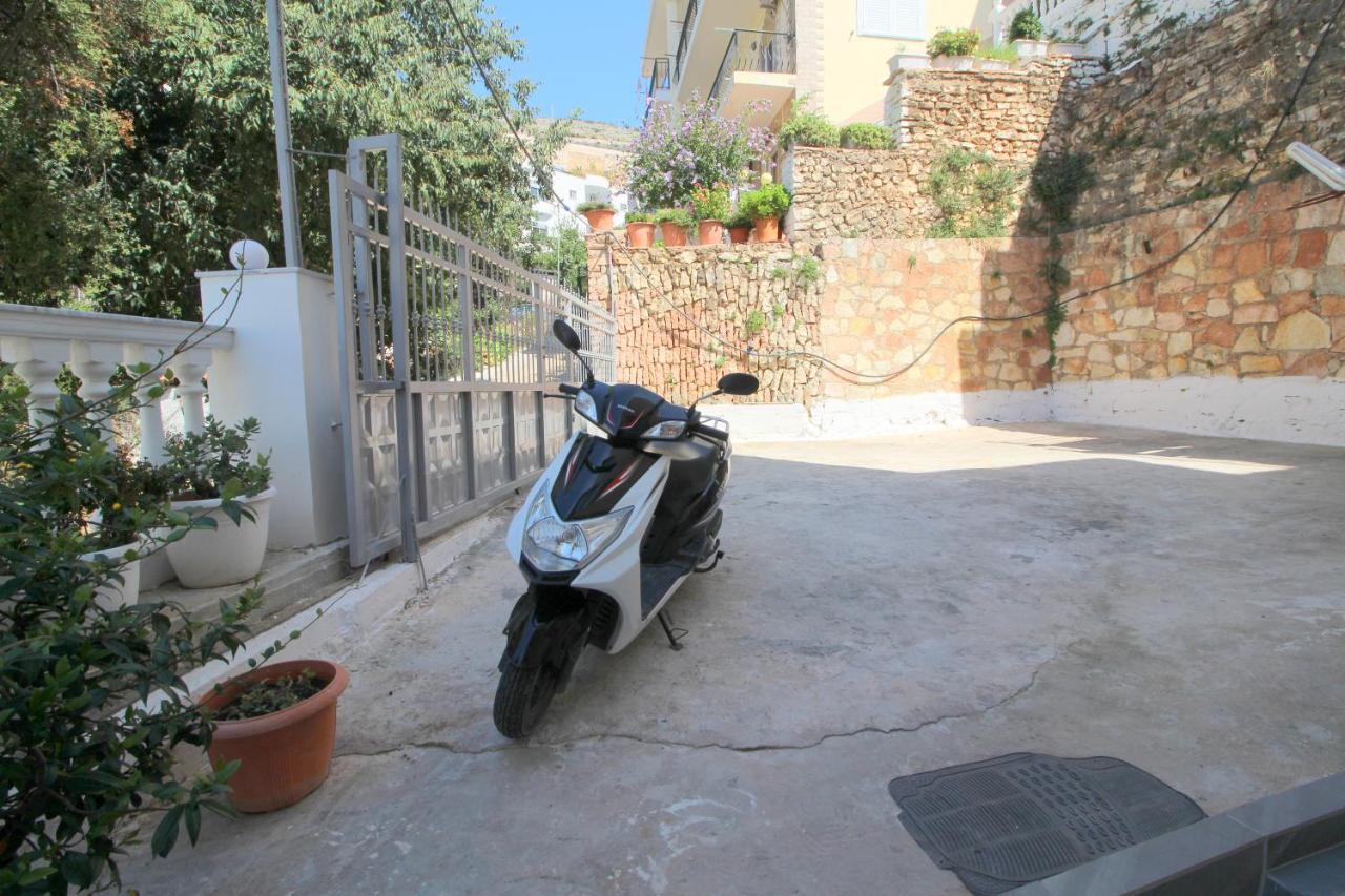 Lengu Holidays Houses Saranda Kültér fotó