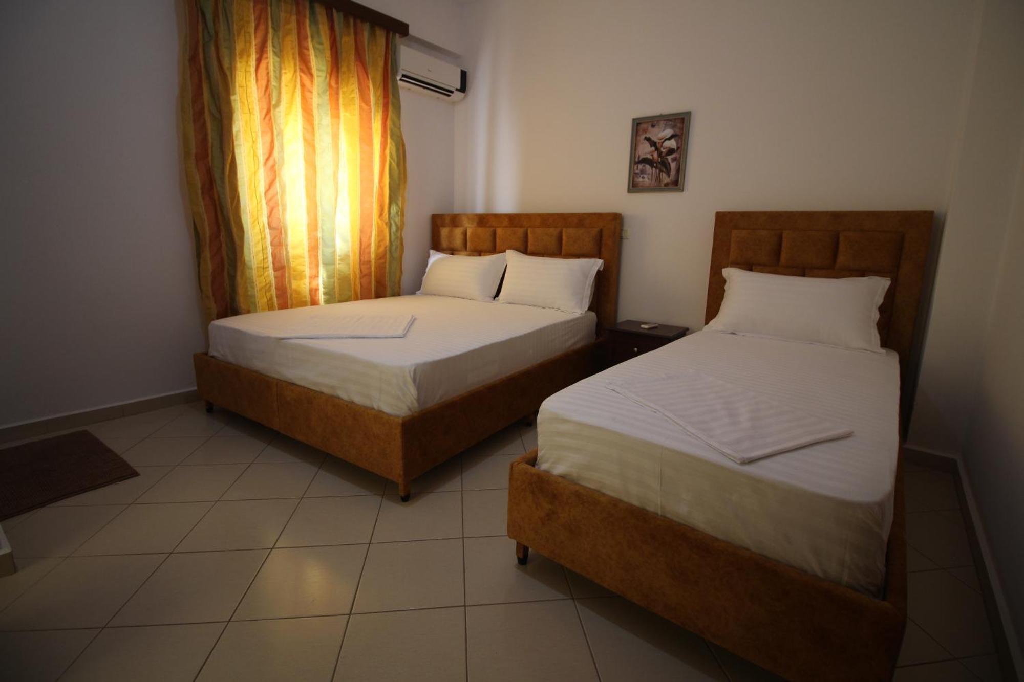 Lengu Holidays Houses Saranda Kültér fotó